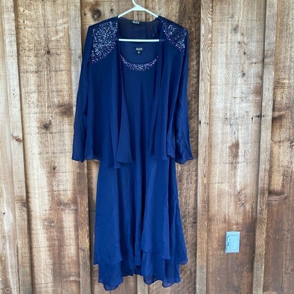 SLNY Beaded Detail Chiffon Tiered Scoop Neck Midi Dress Two Piece Set w/ Jacket - Picture 3 of 16